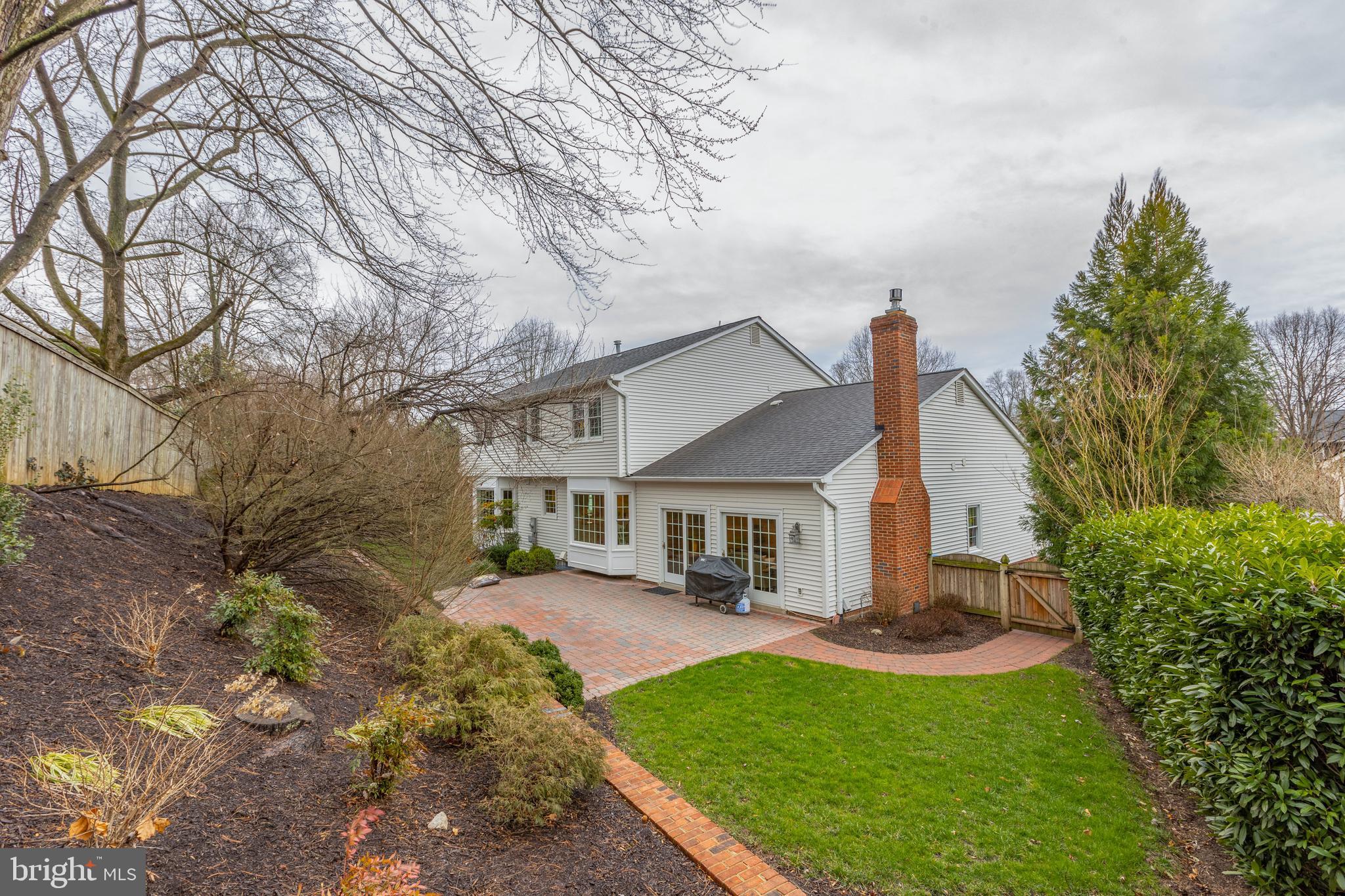 HAWTHORNE ESTATES - Residential