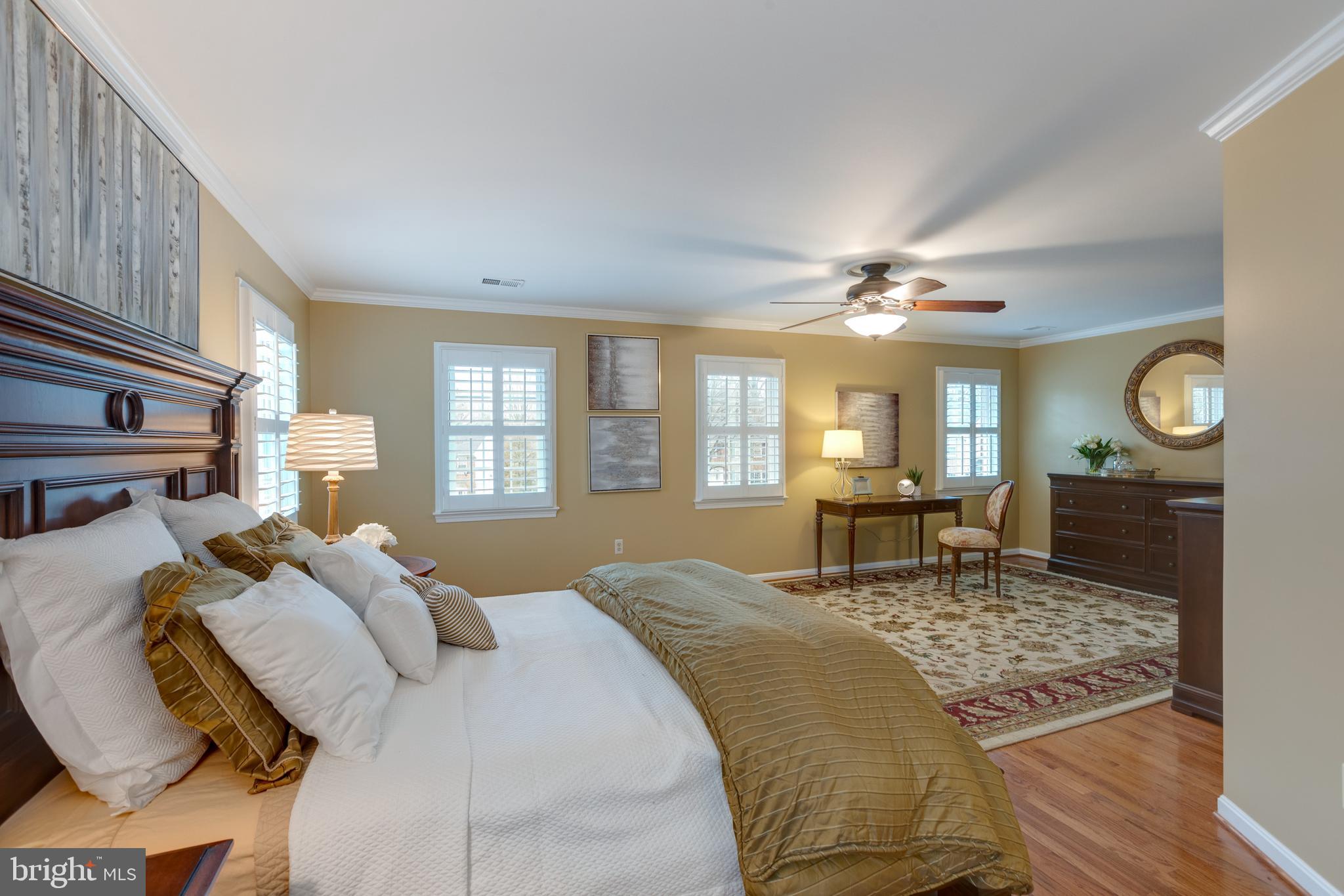HAWTHORNE ESTATES - Residential