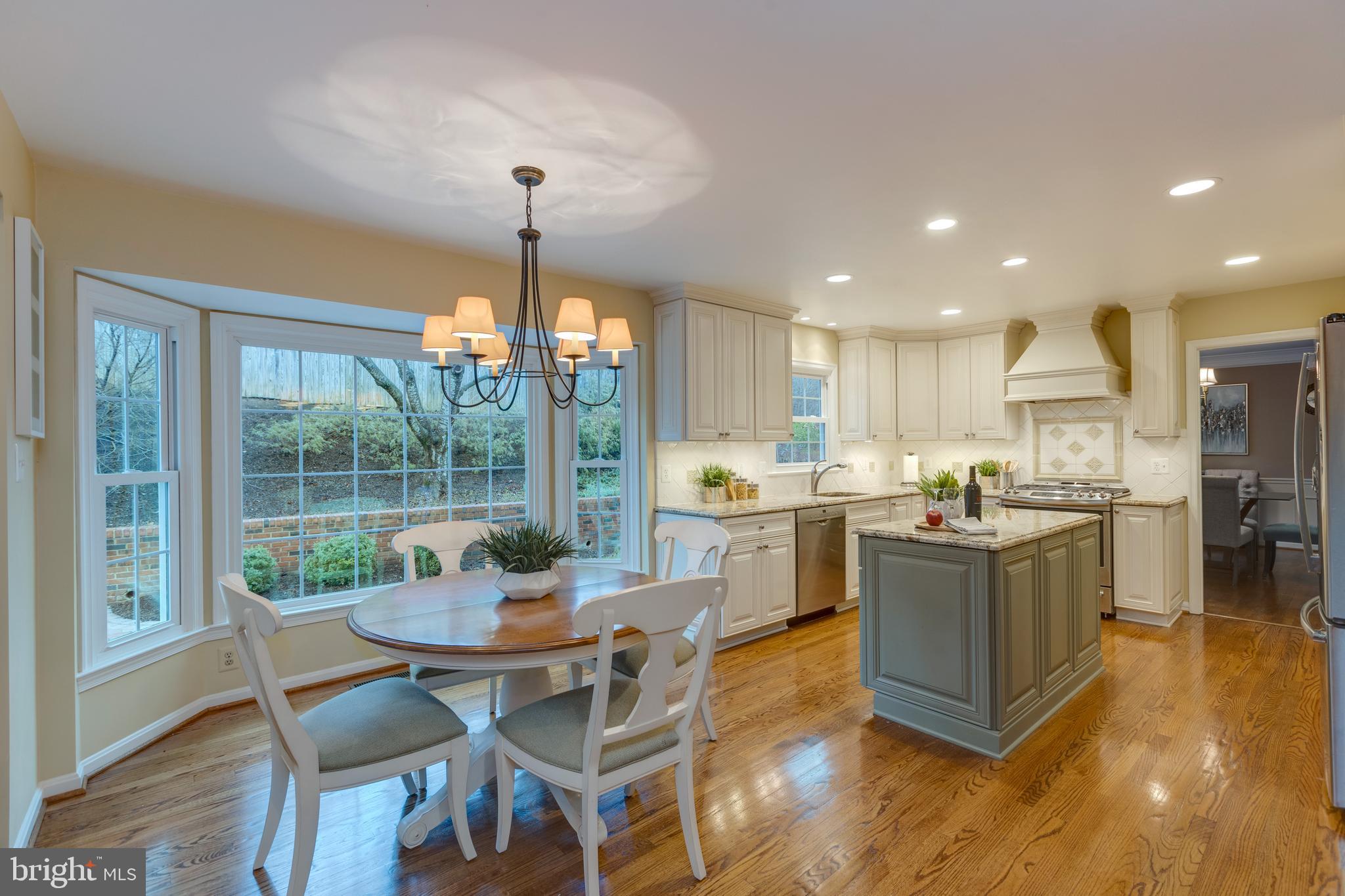 HAWTHORNE ESTATES - Residential