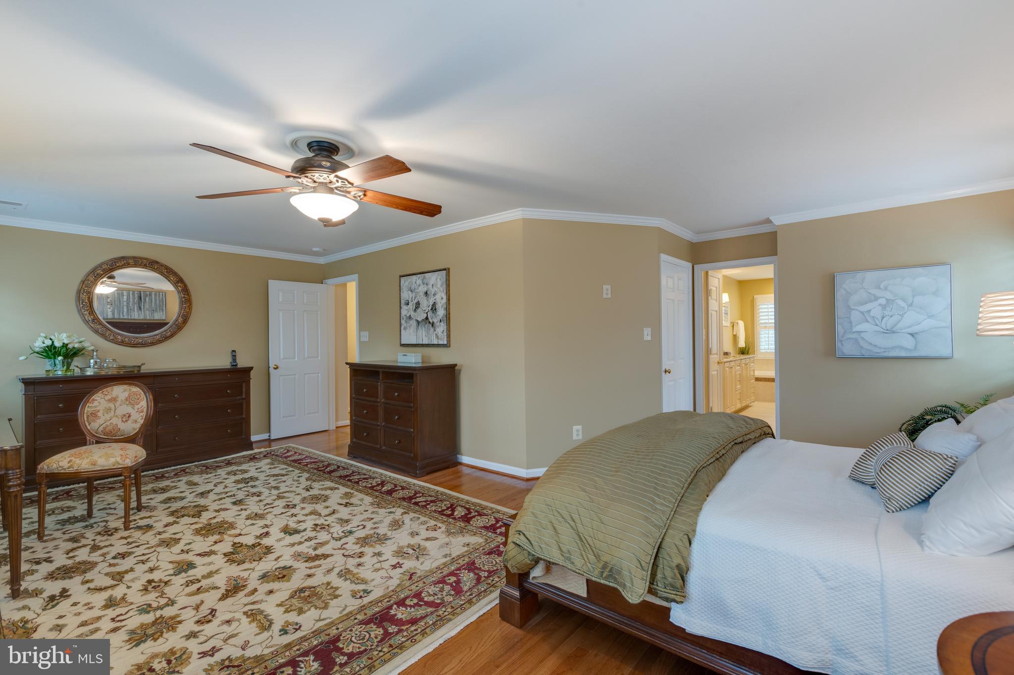 HAWTHORNE ESTATES - Residential