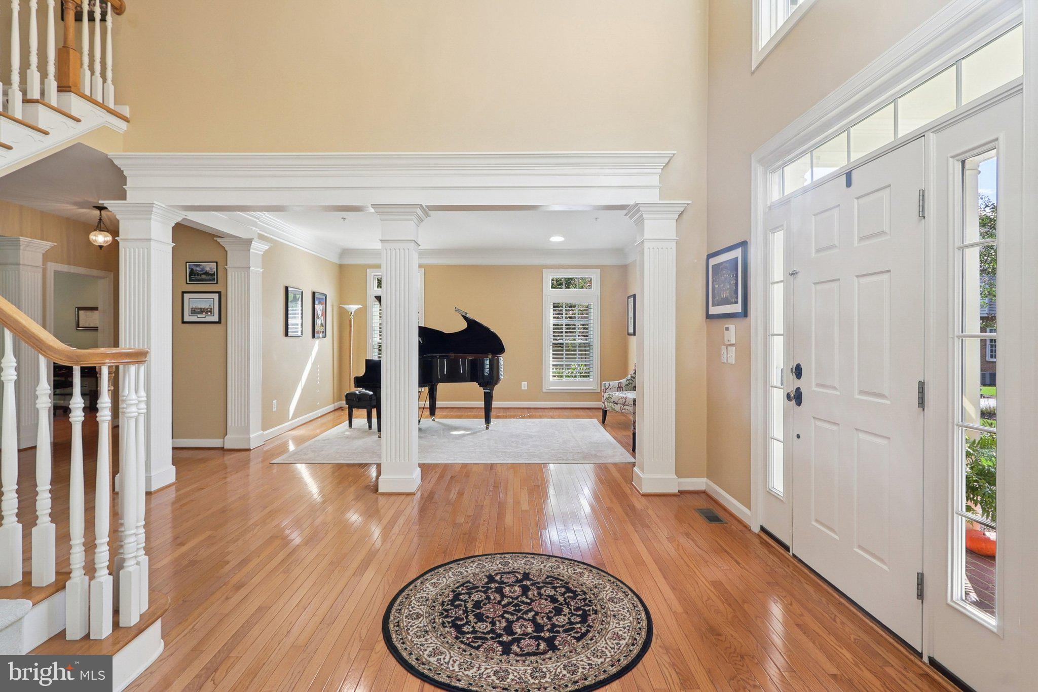 RIVER CREEK - Residential