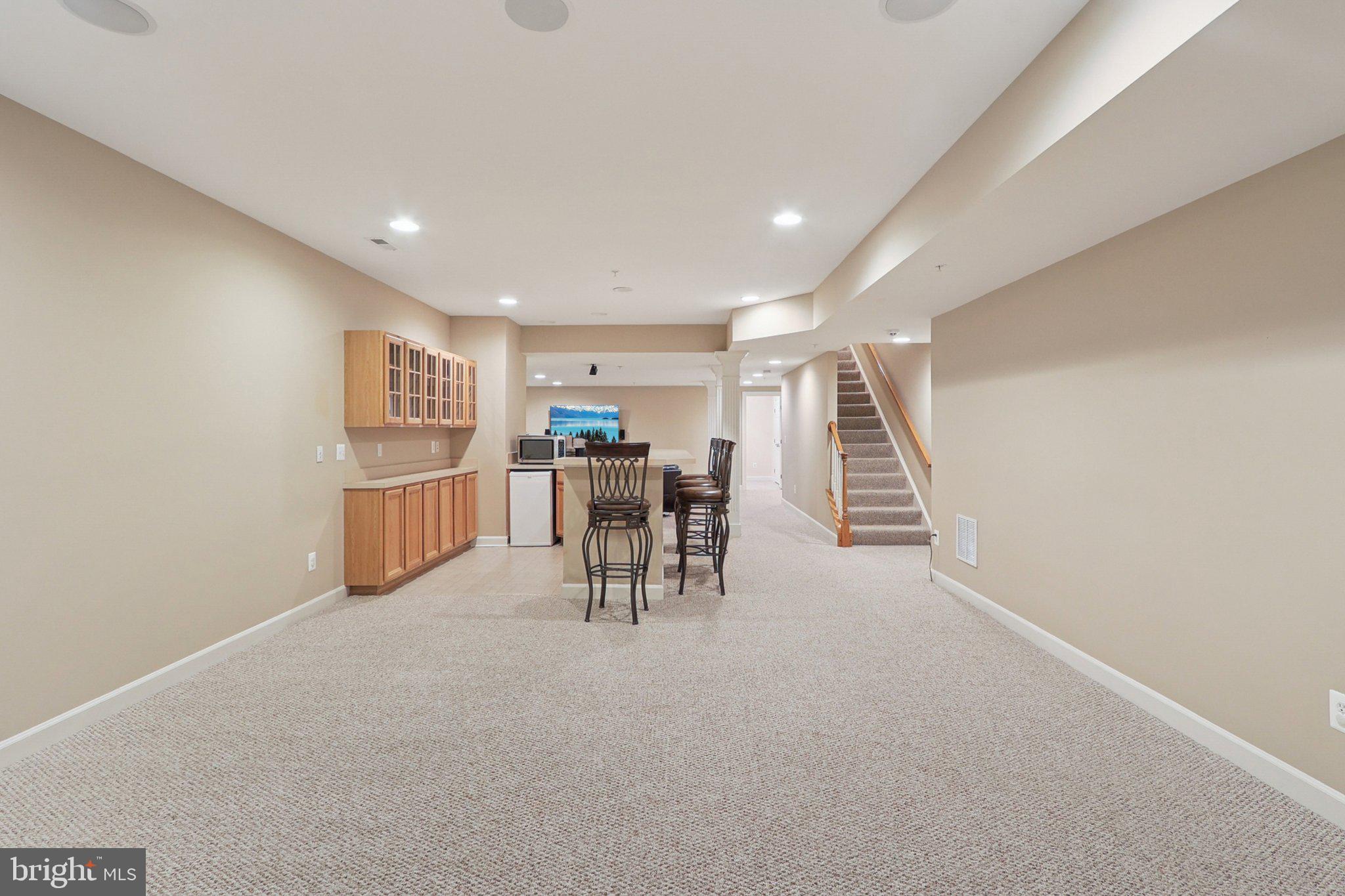 RIVER CREEK - Residential