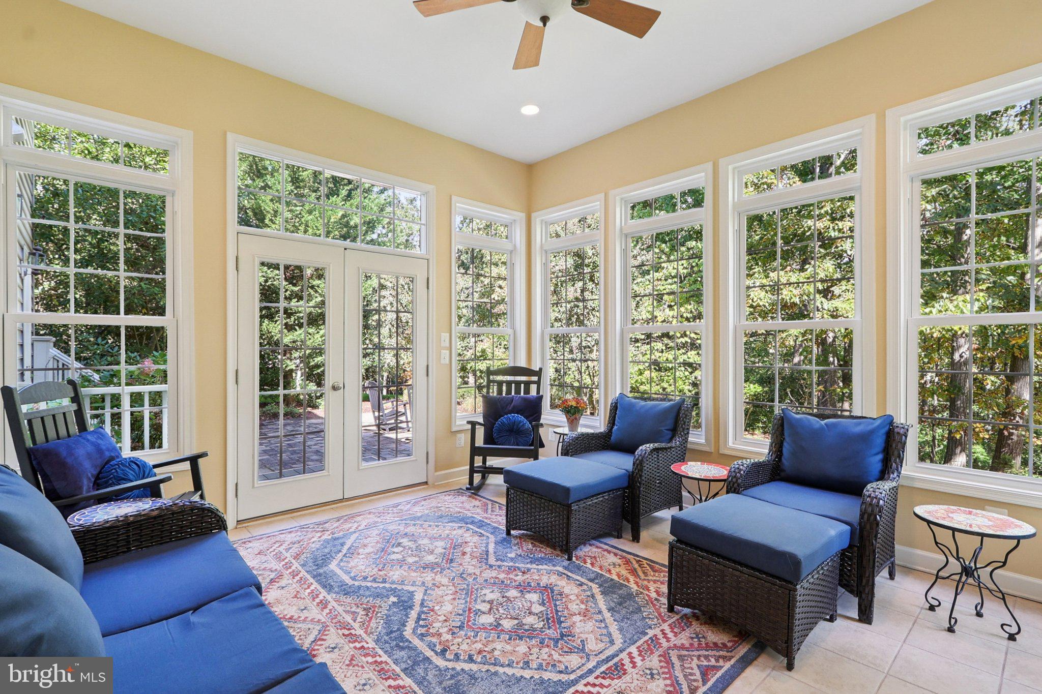 RIVER CREEK - Residential