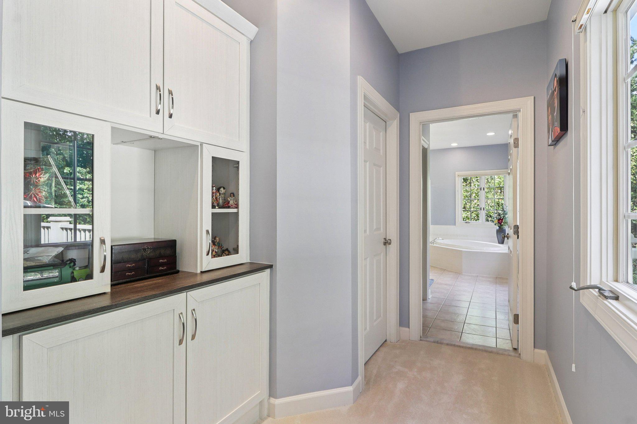 RIVER CREEK - Residential