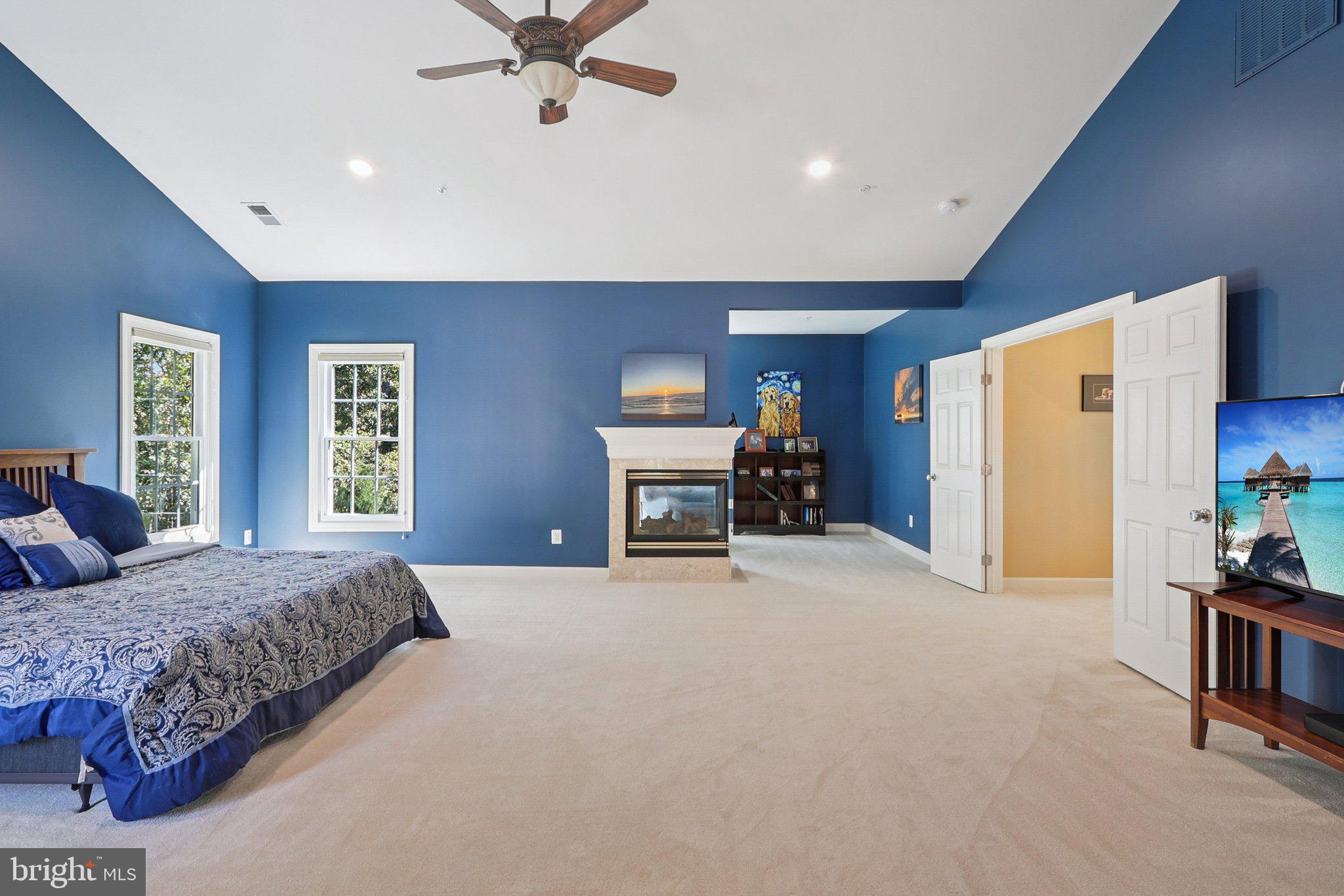 RIVER CREEK - Residential