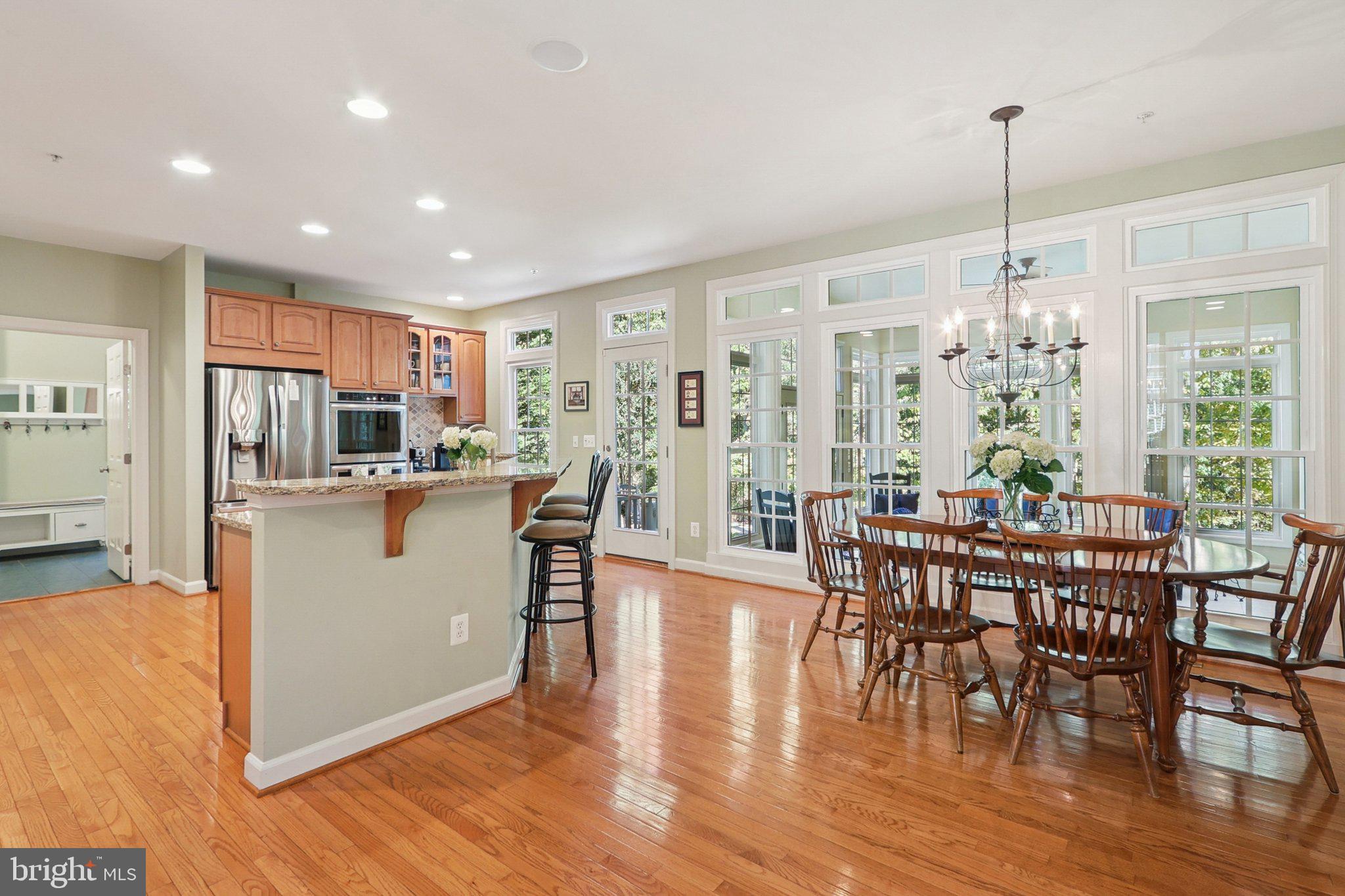 RIVER CREEK - Residential