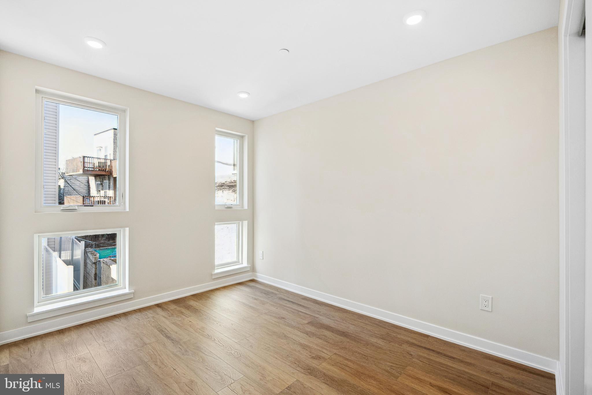 PENNSPORT - Residential Lease