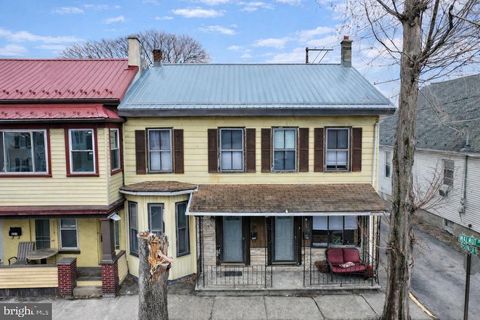 Multifamily For Sale - 230 Walnut Street<br/> SUNBURY, PA 17801