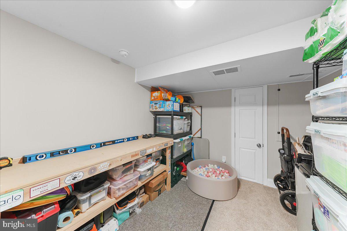 VALLEY VIEW - Residential