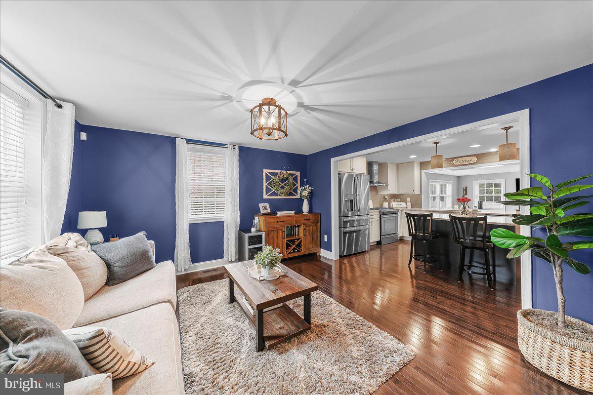VALLEY VIEW - Residential