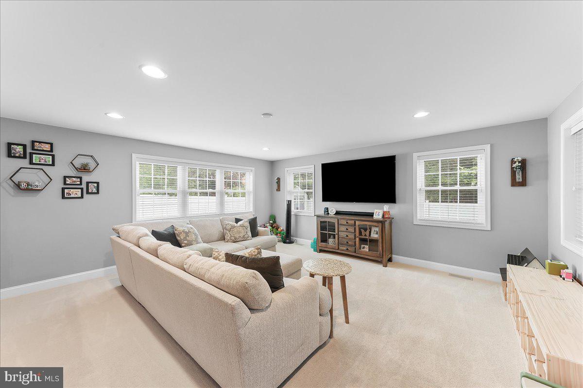 VALLEY VIEW - Residential