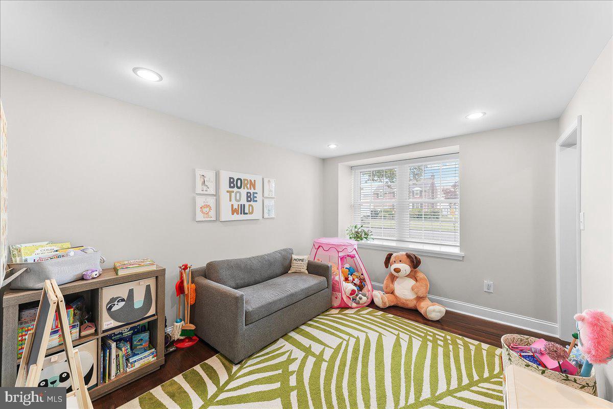 VALLEY VIEW - Residential