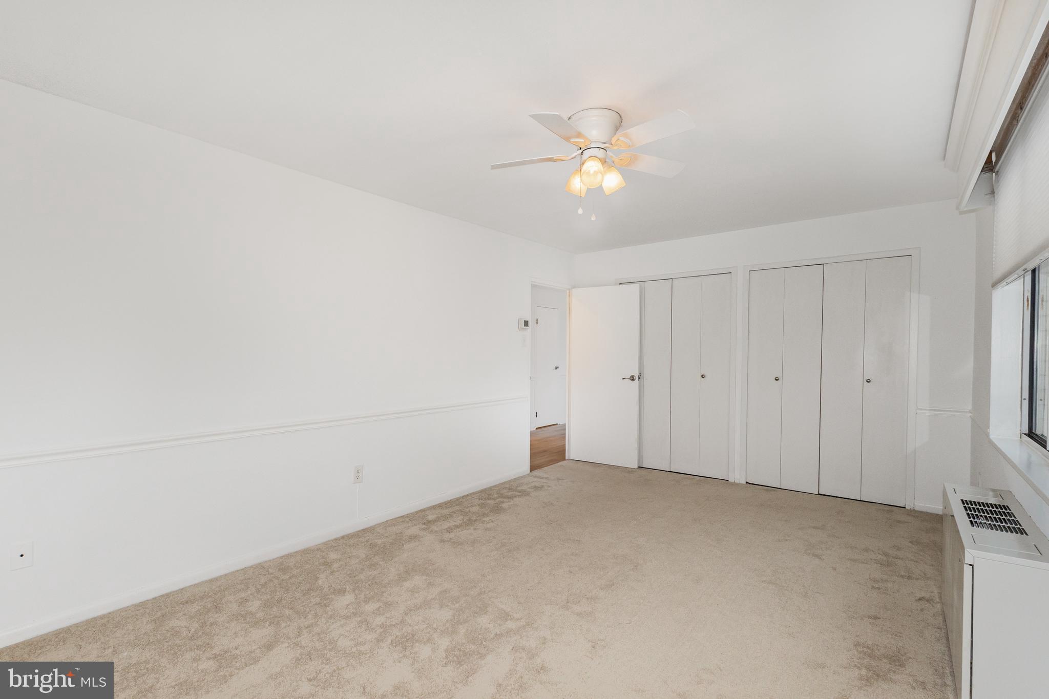 RIVER TOWERS - Residential