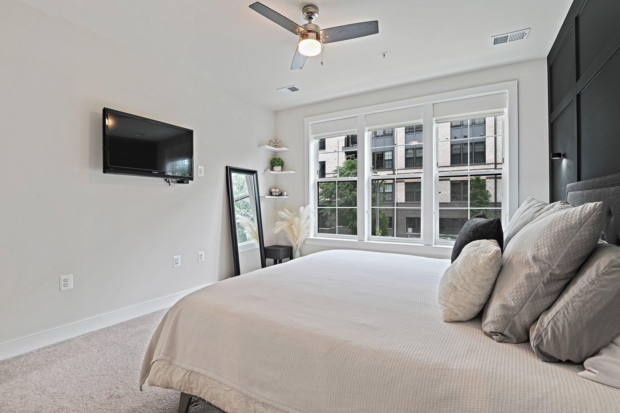 METROPARK AT ARROWBROOK - Residential