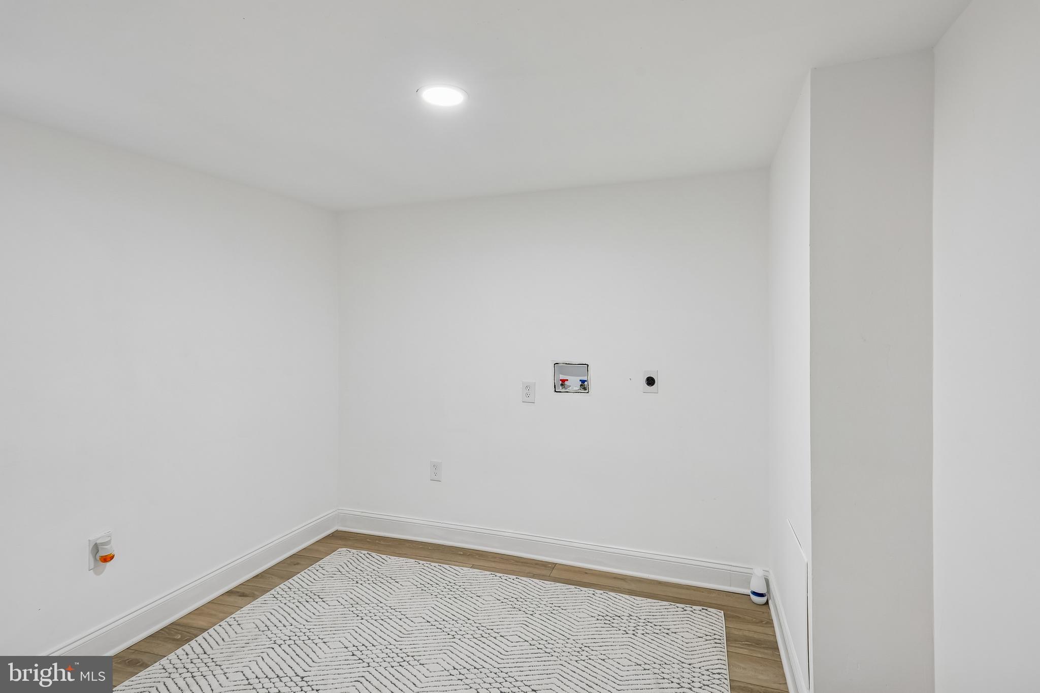 BROOKLYN - Residential