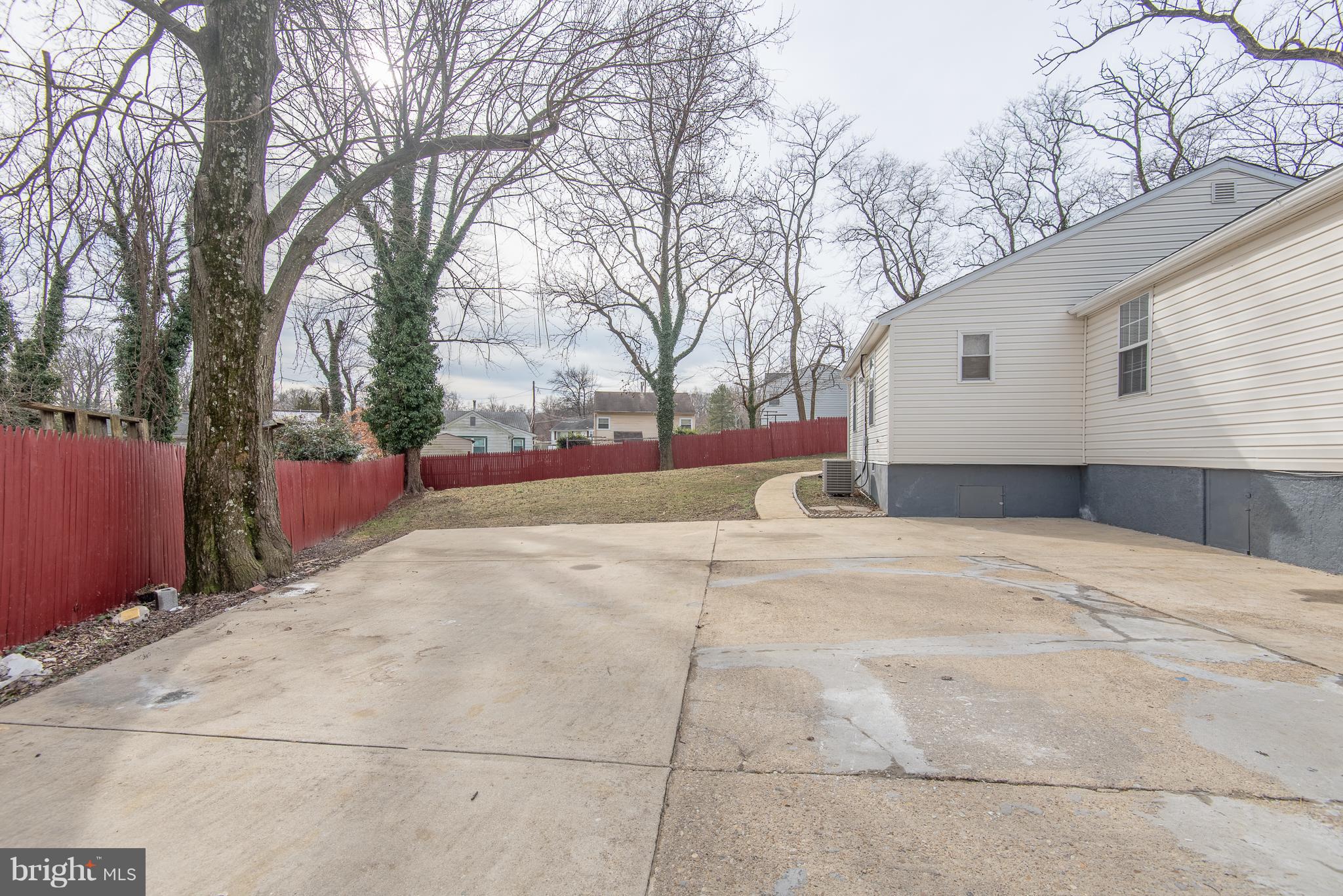 CARMODY HILLS - Residential