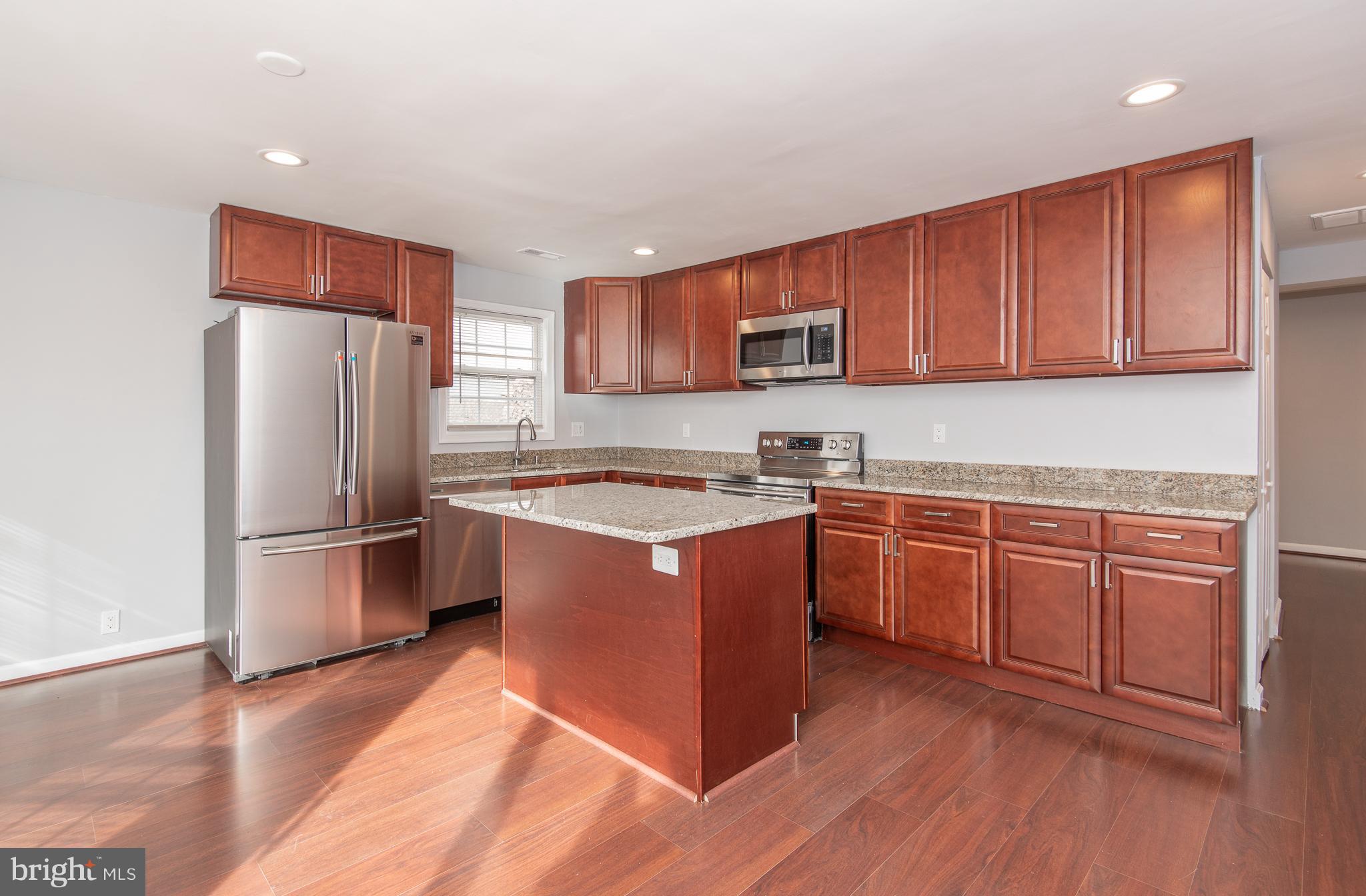 CARMODY HILLS - Residential