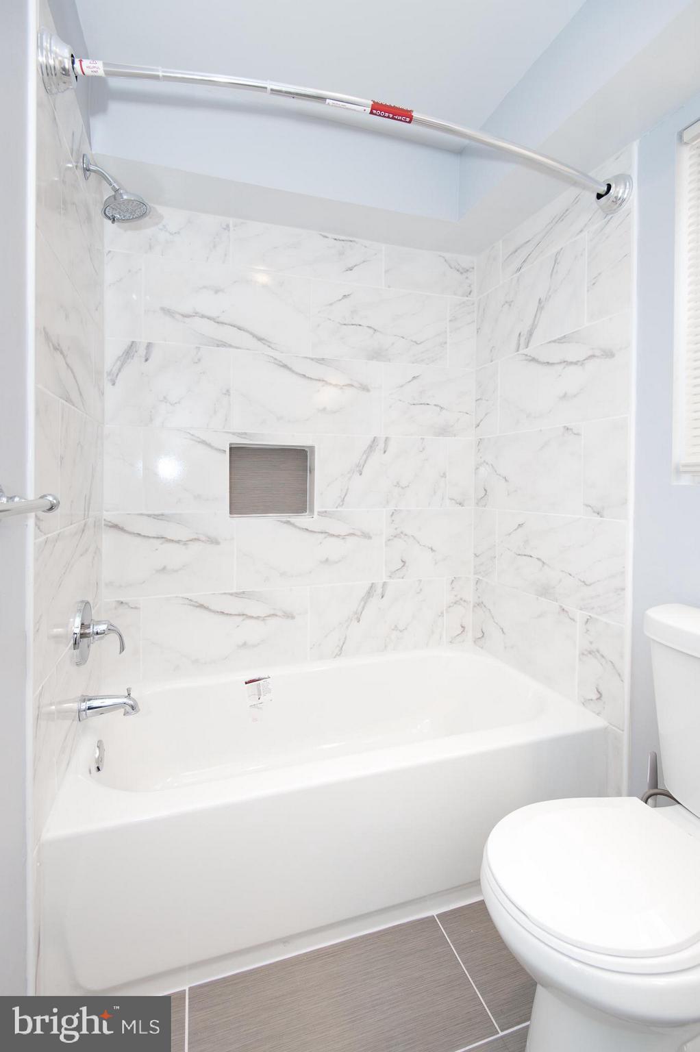 CARMODY HILLS - Residential