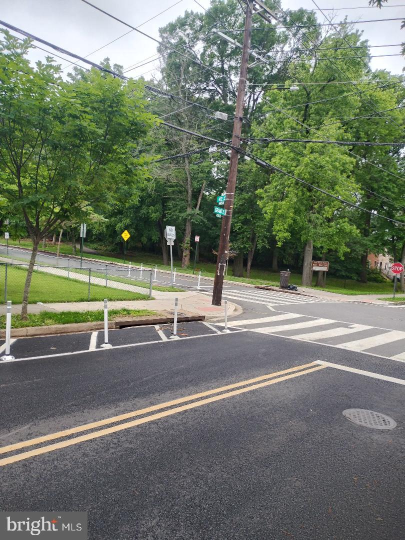 DEANWOOD - Residential