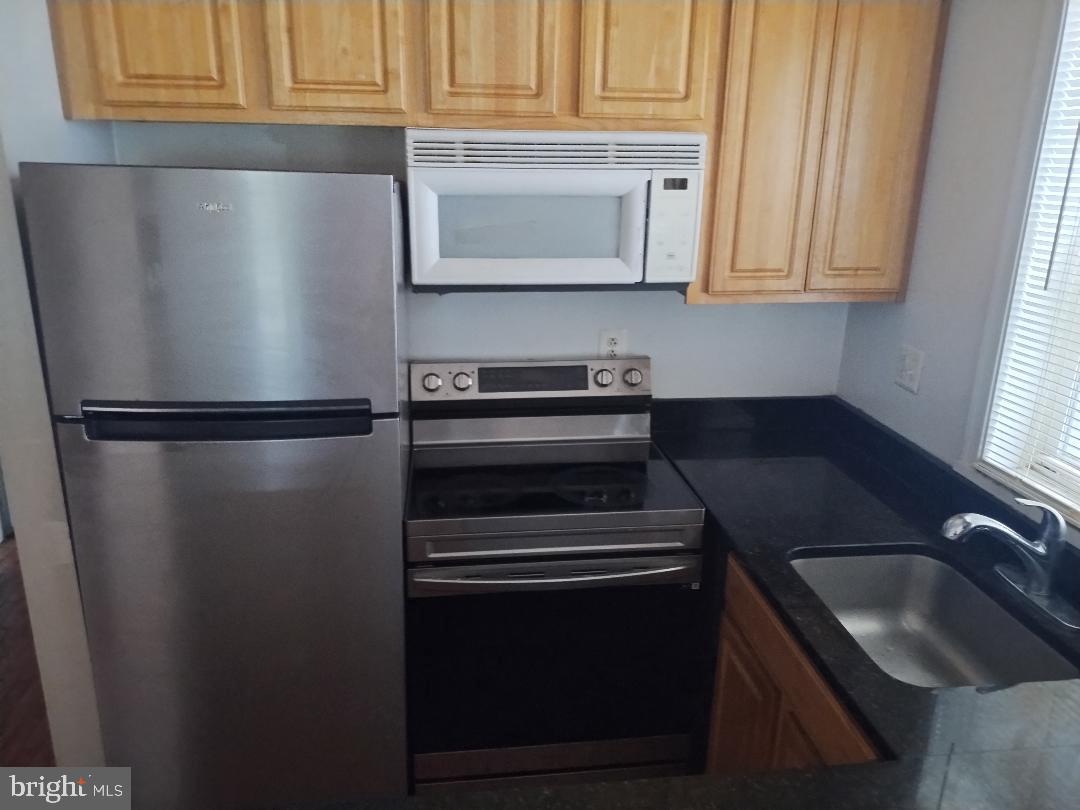 4202 GRANT STREET NE 202