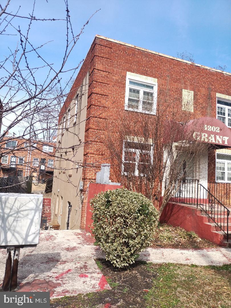 DEANWOOD - Residential