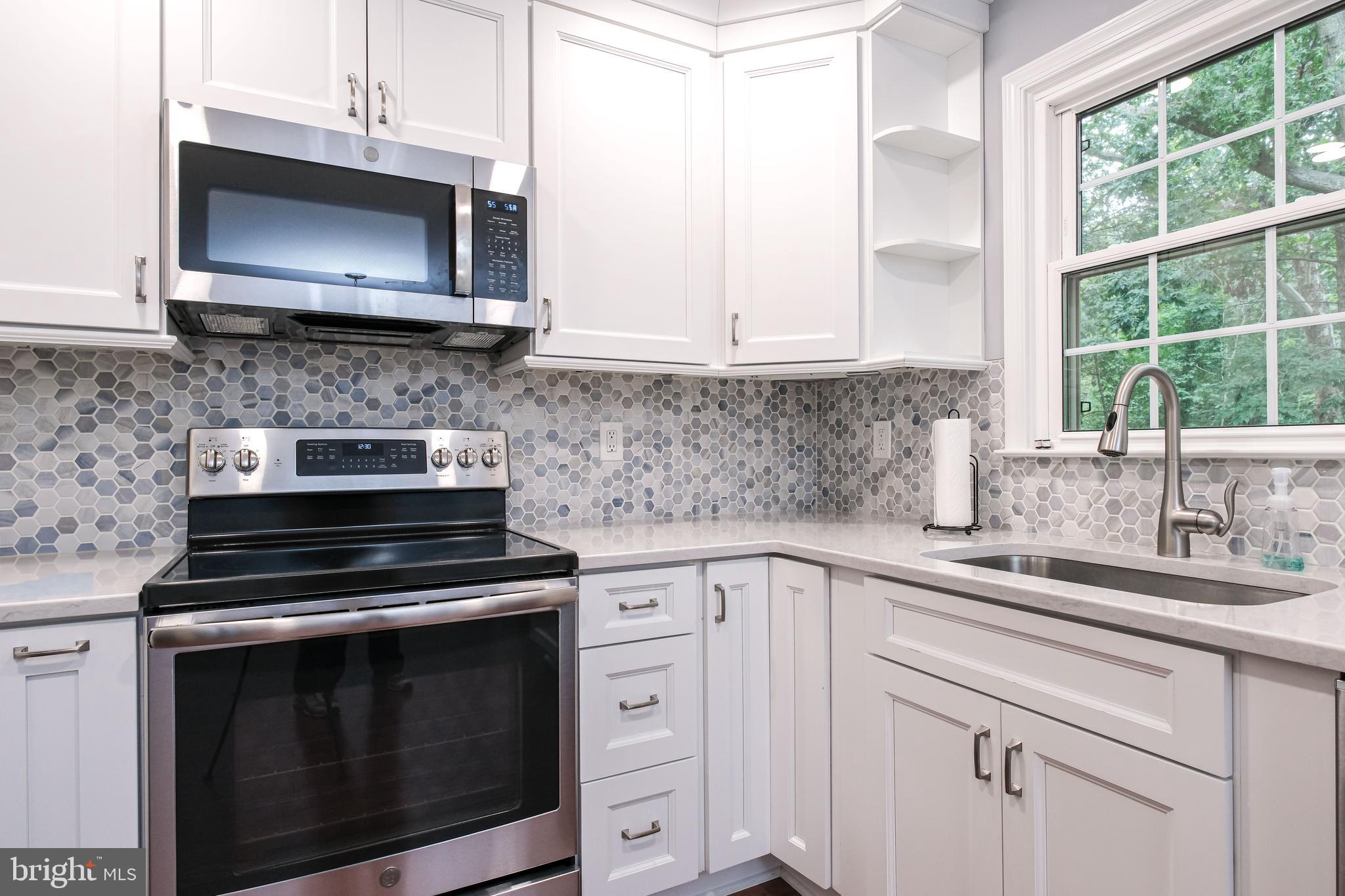 SOCIETY HILL - Residential Lease