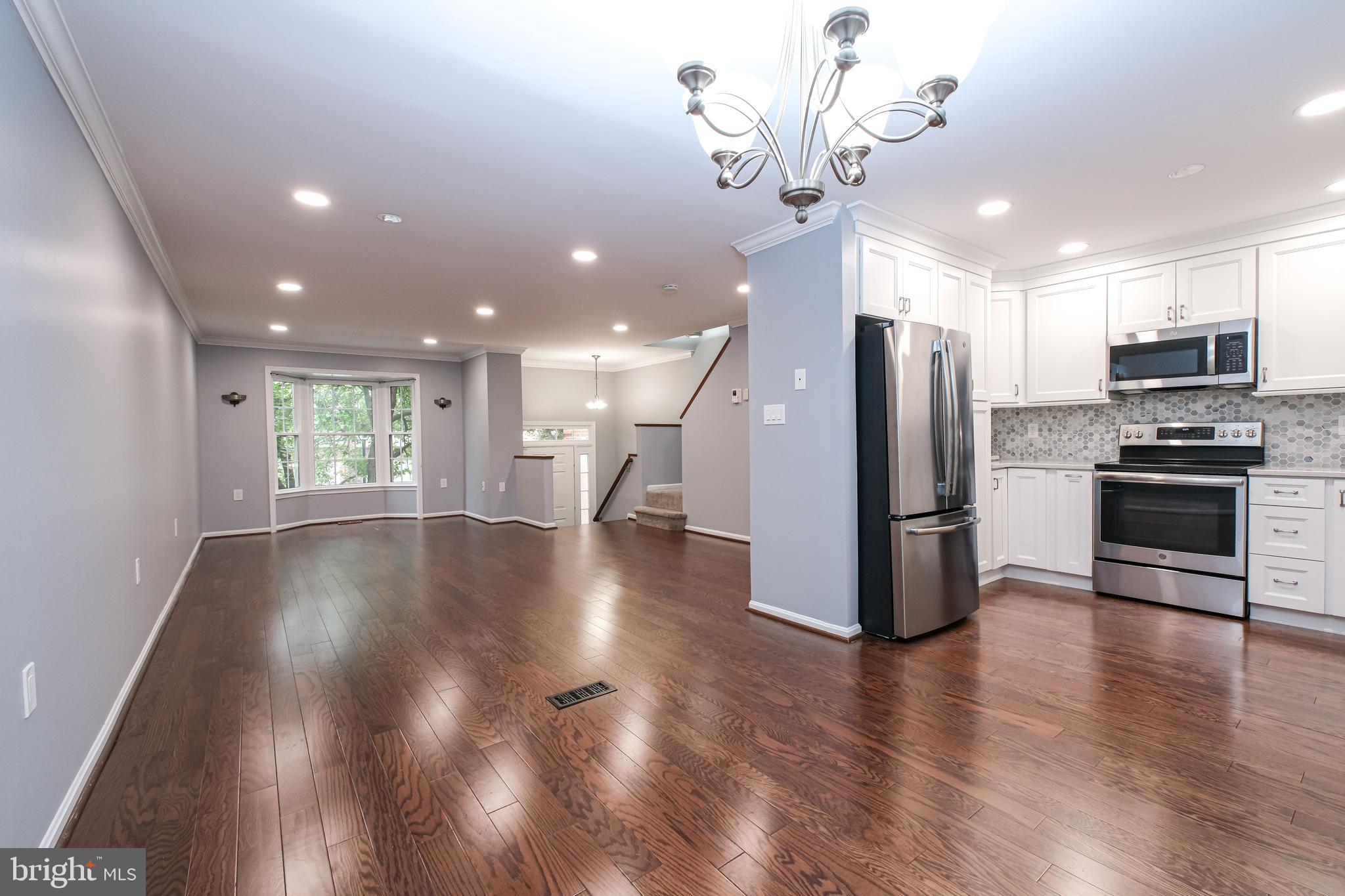 SOCIETY HILL - Residential Lease