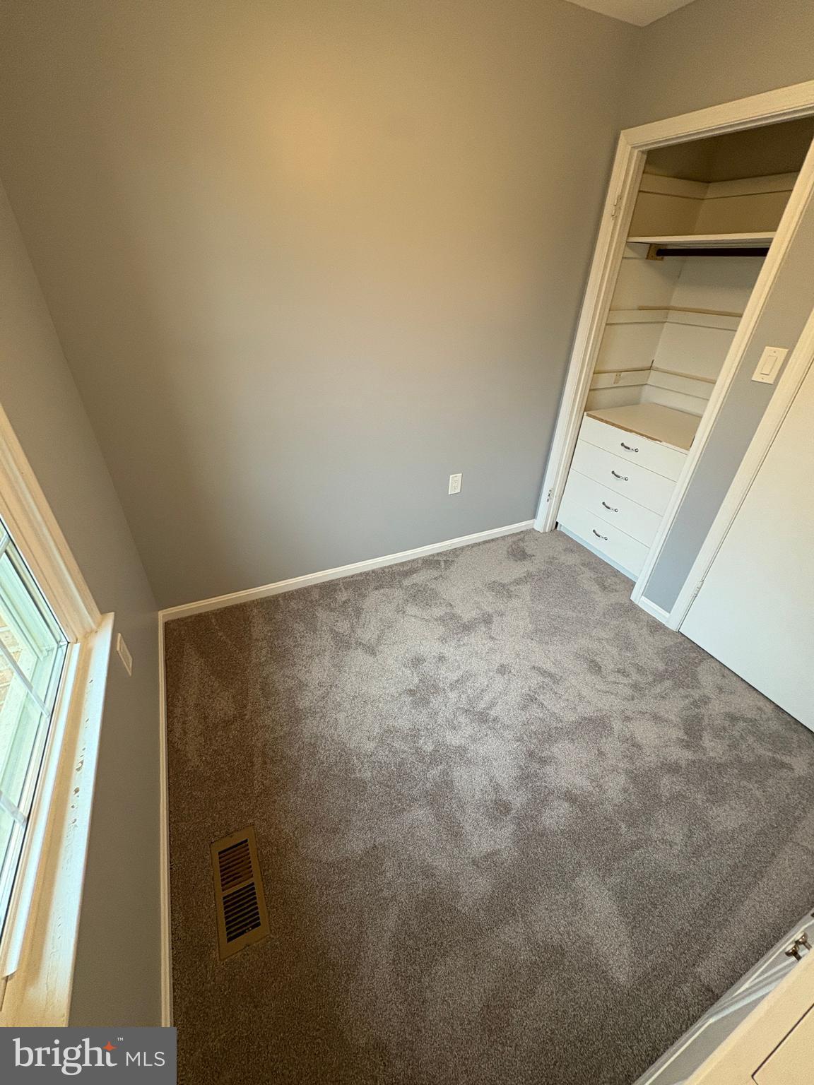 SOCIETY HILL - Residential Lease