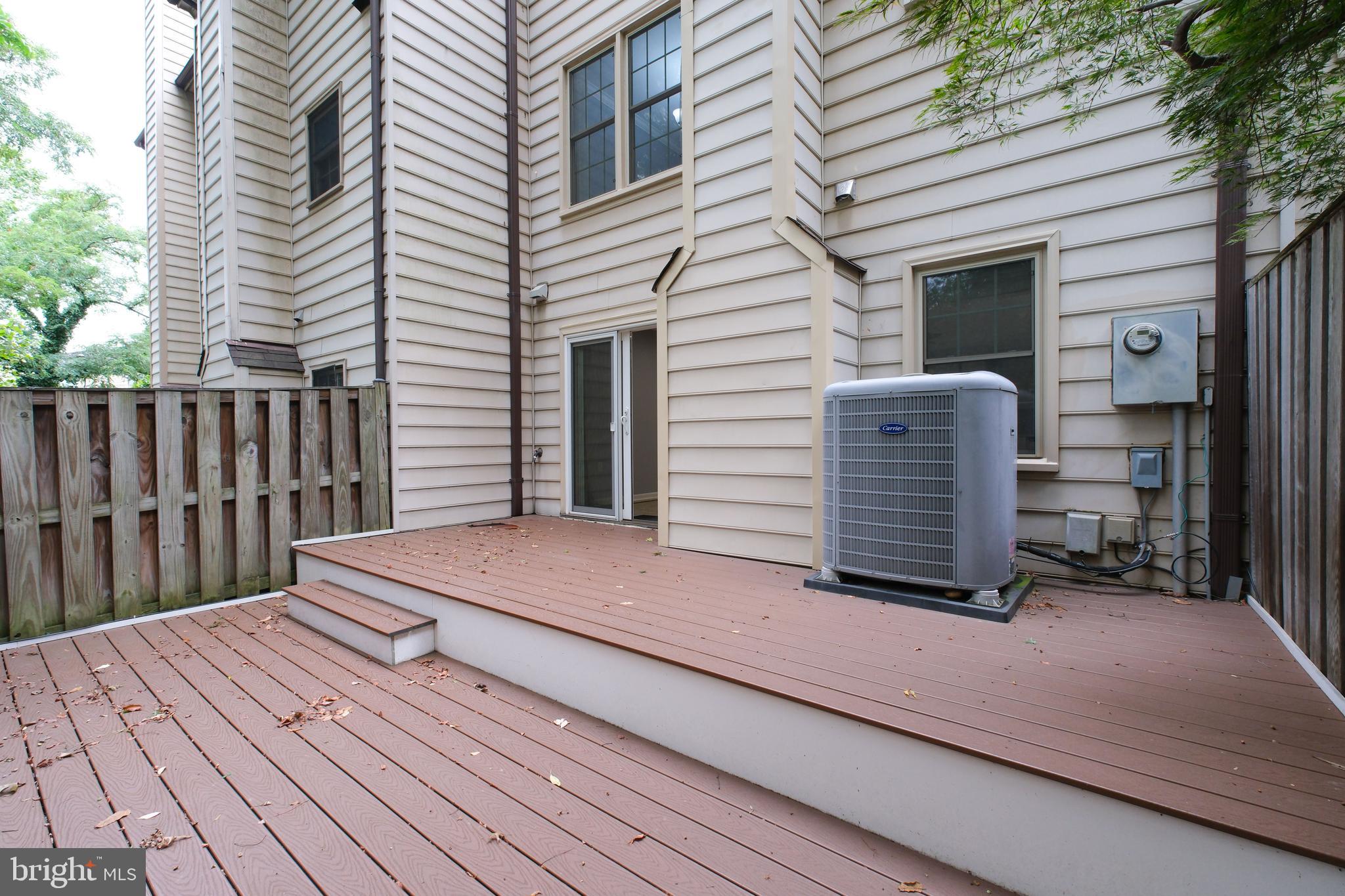 SOCIETY HILL - Residential Lease