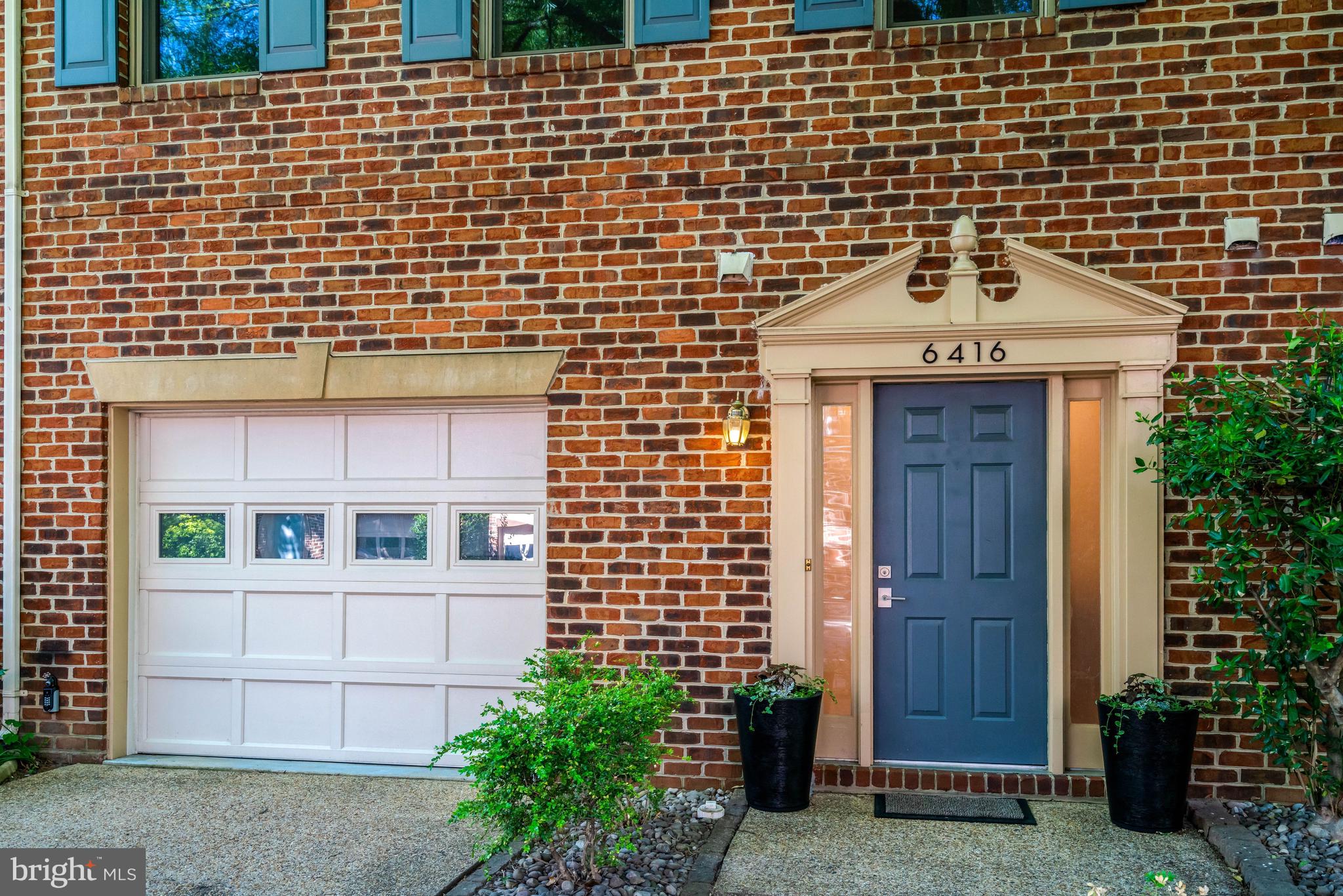 6416 FLEETSIDE COURT