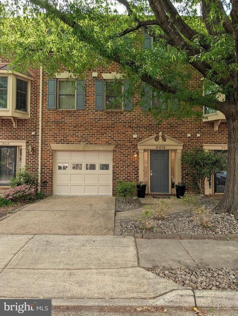 Photo of 6416 Fleetside Court, ALEXANDRIA, VA 22310 (MLS # VAFX2308012)