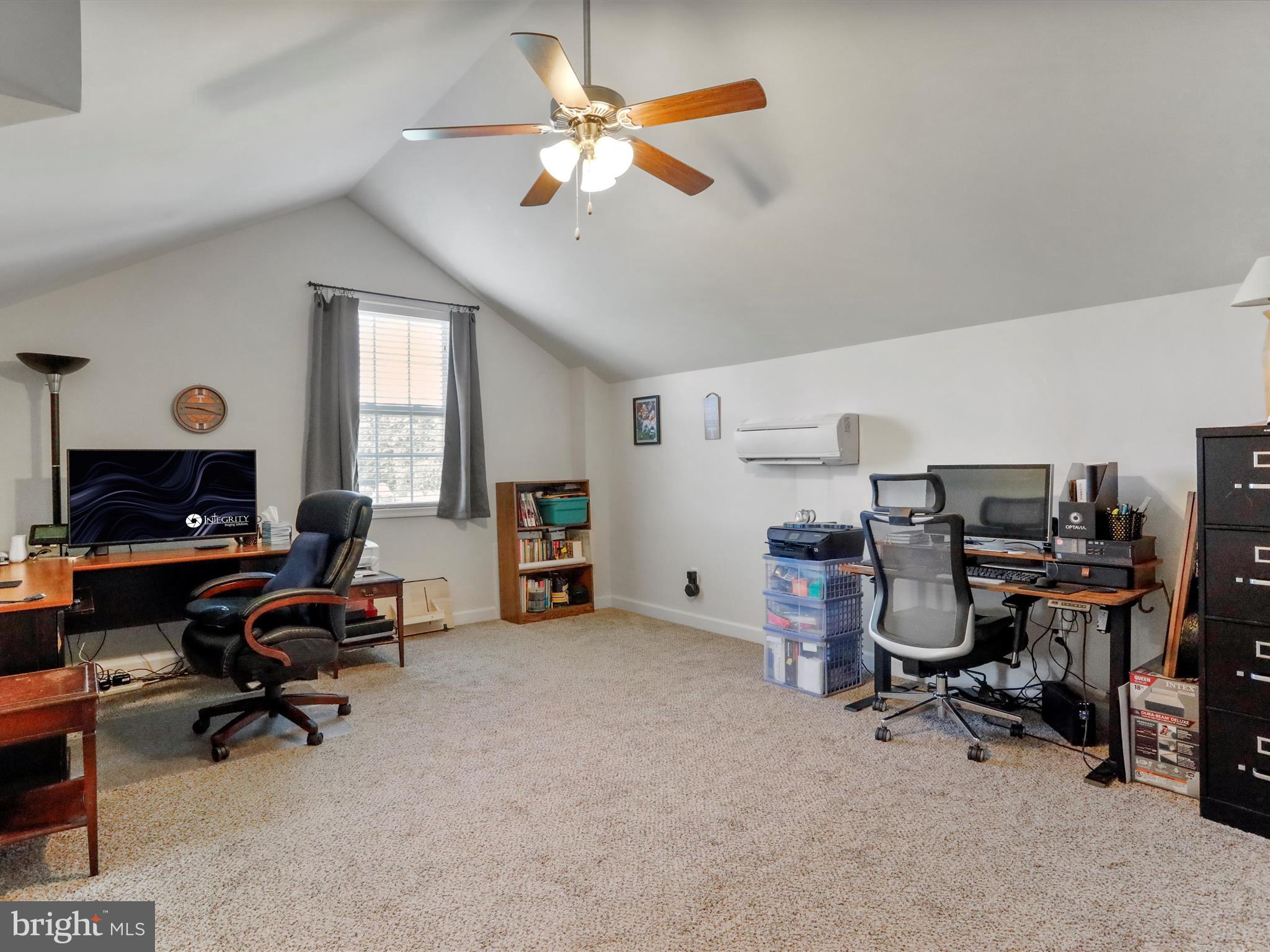 NORTH RIDGE - Residential