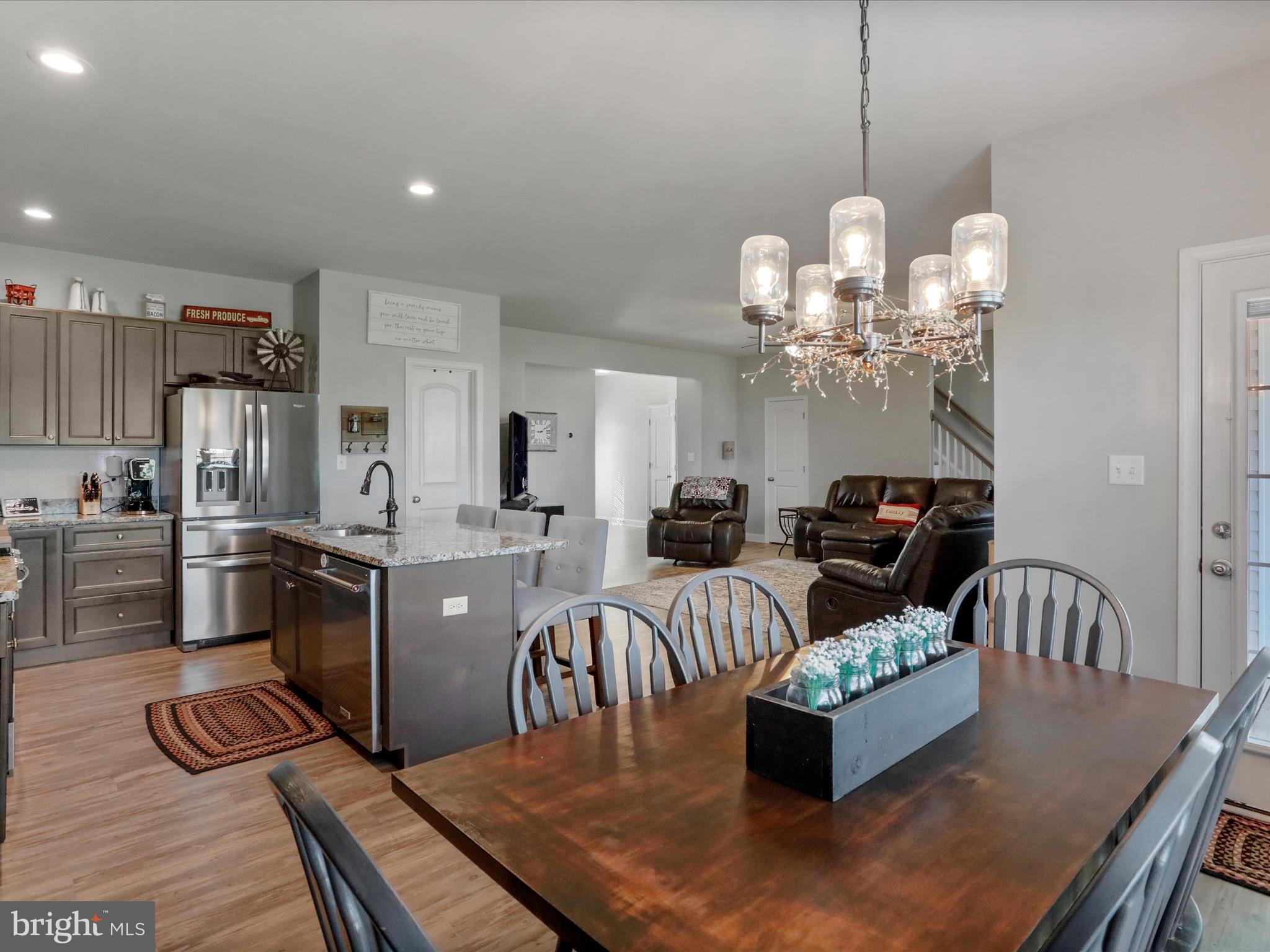 NORTH RIDGE - Residential