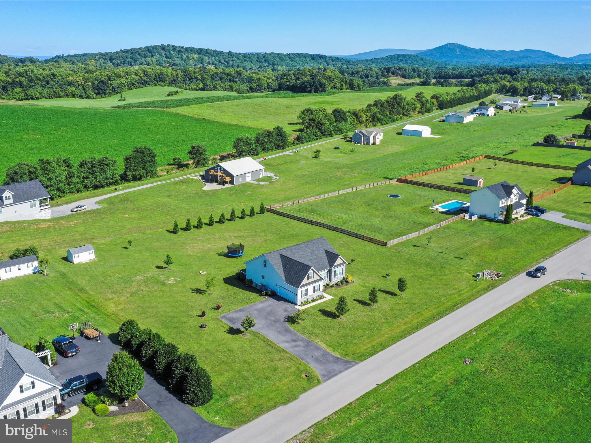 NORTH RIDGE - Residential