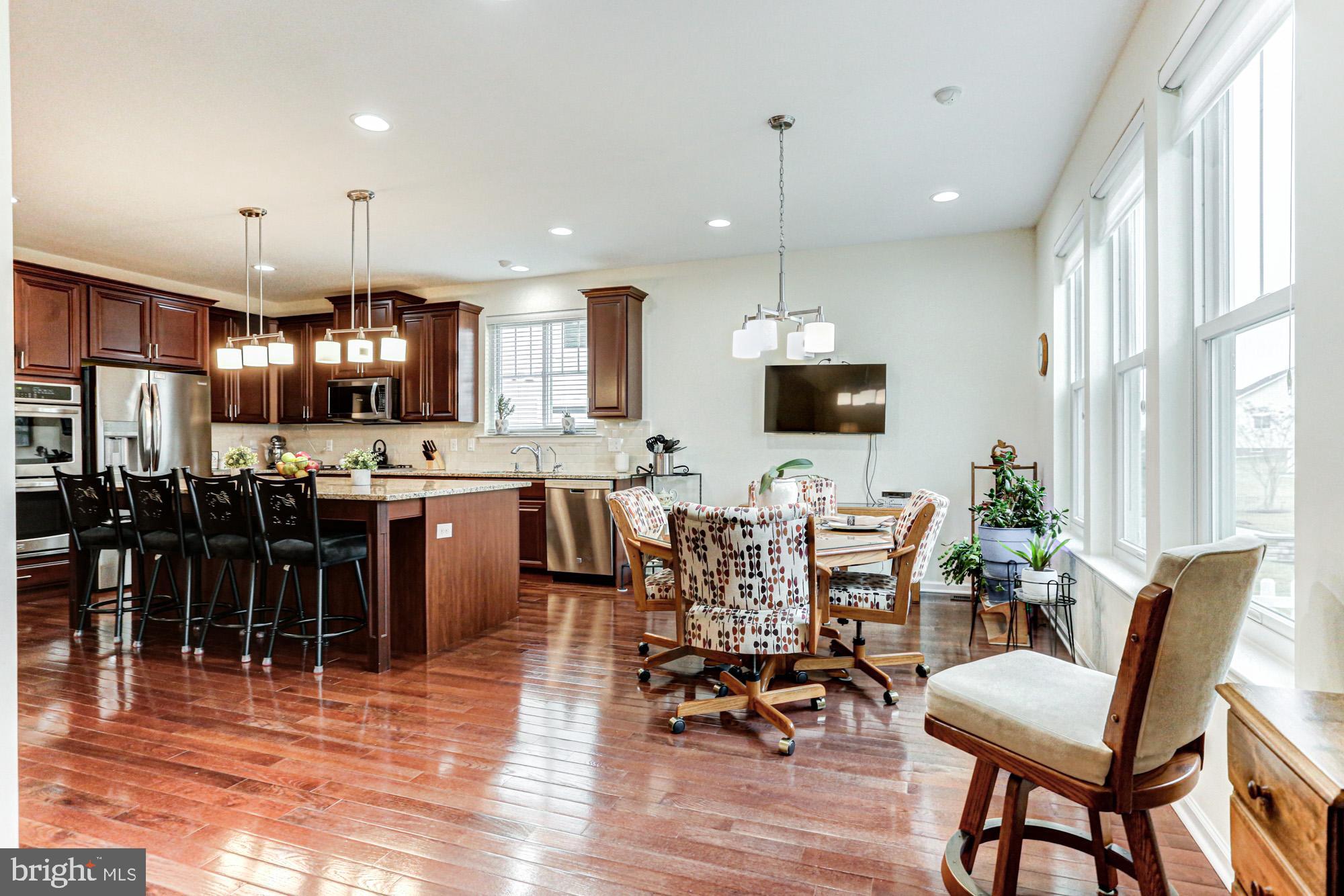 VILLAGE OF BAYBERRY - Residential