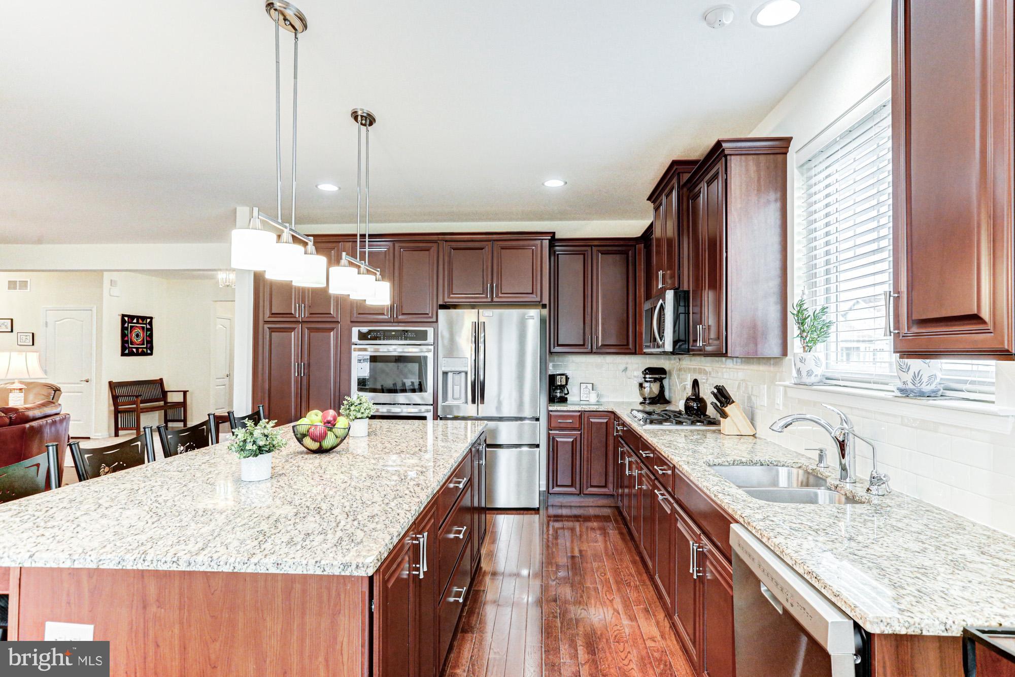 VILLAGE OF BAYBERRY - Residential