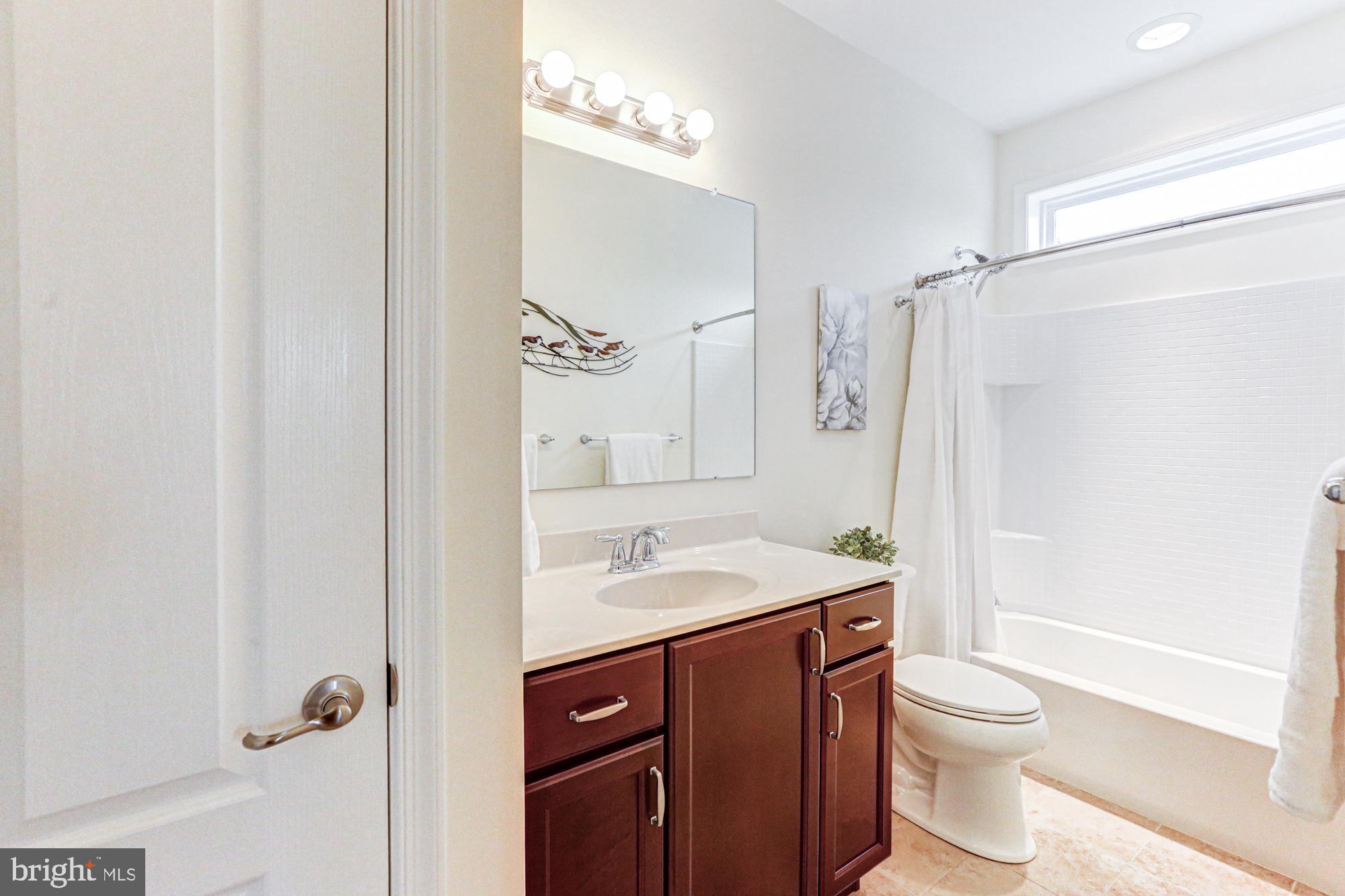 VILLAGE OF BAYBERRY - Residential