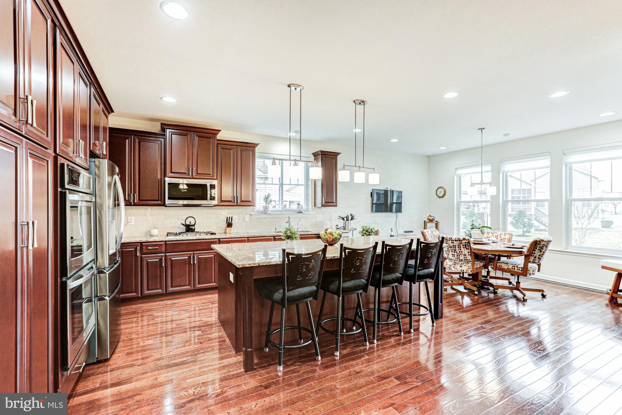 VILLAGE OF BAYBERRY - Residential