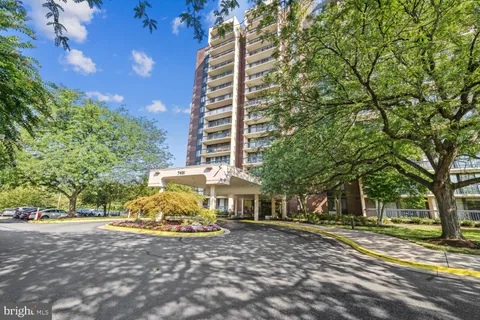 7401 Westlake Terrace Unit 1210, Bethesda, MD MLS: MDMC2211936