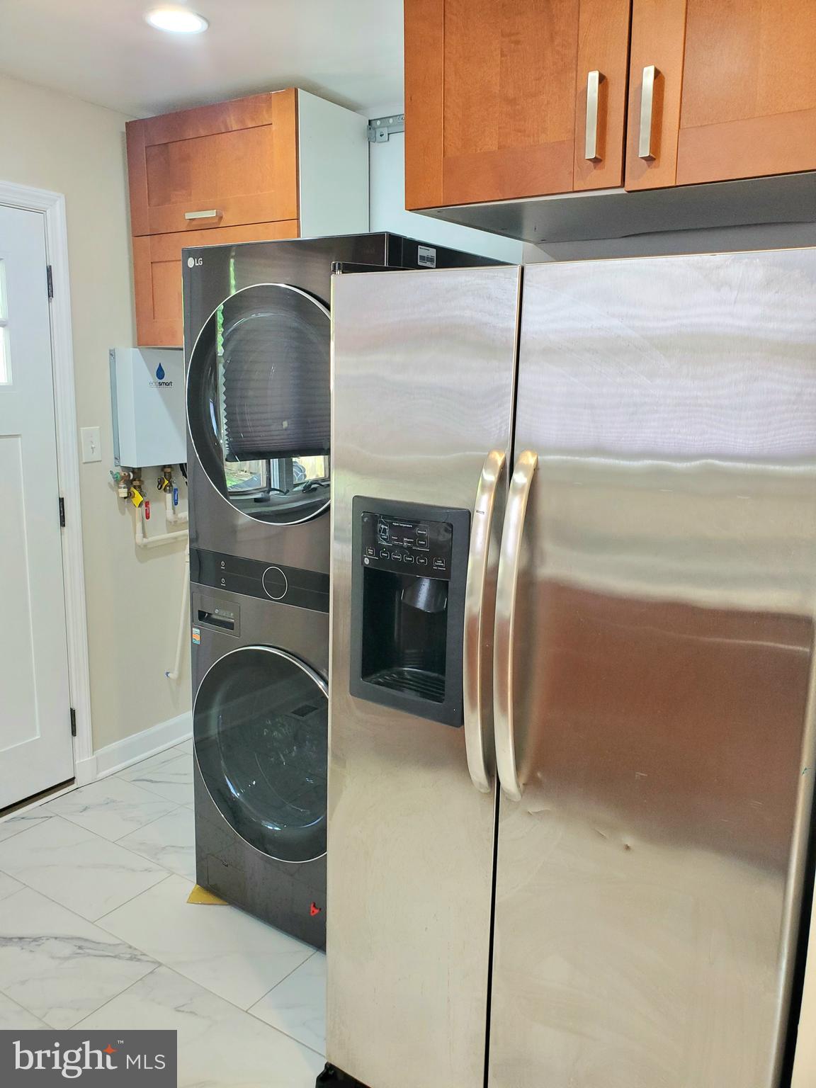 HOLLIN HALL VILLAGE - Residential Lease