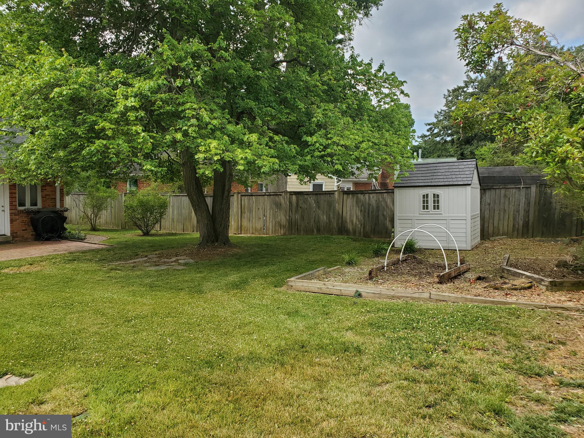 HOLLIN HALL VILLAGE - Residential Lease