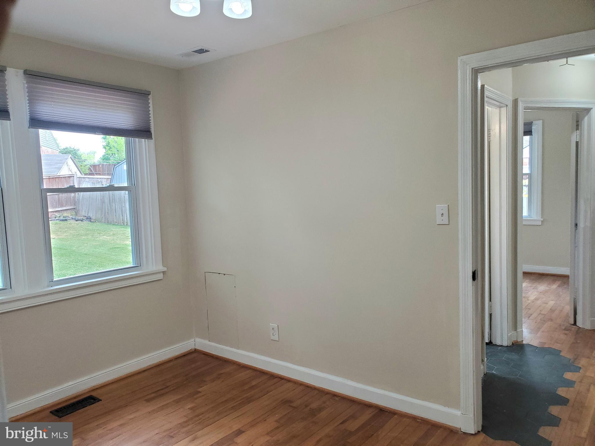 HOLLIN HALL VILLAGE - Residential Lease