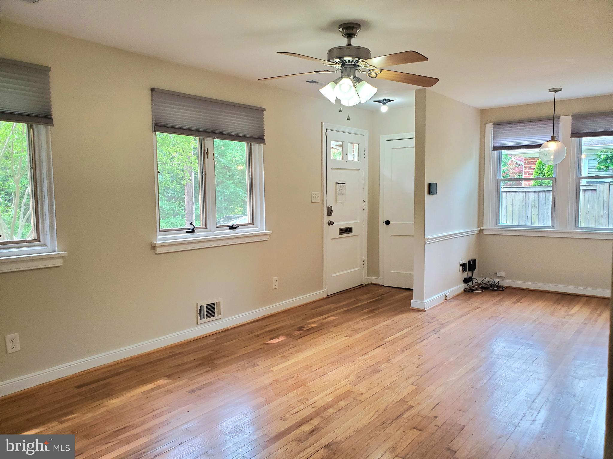 HOLLIN HALL VILLAGE - Residential Lease