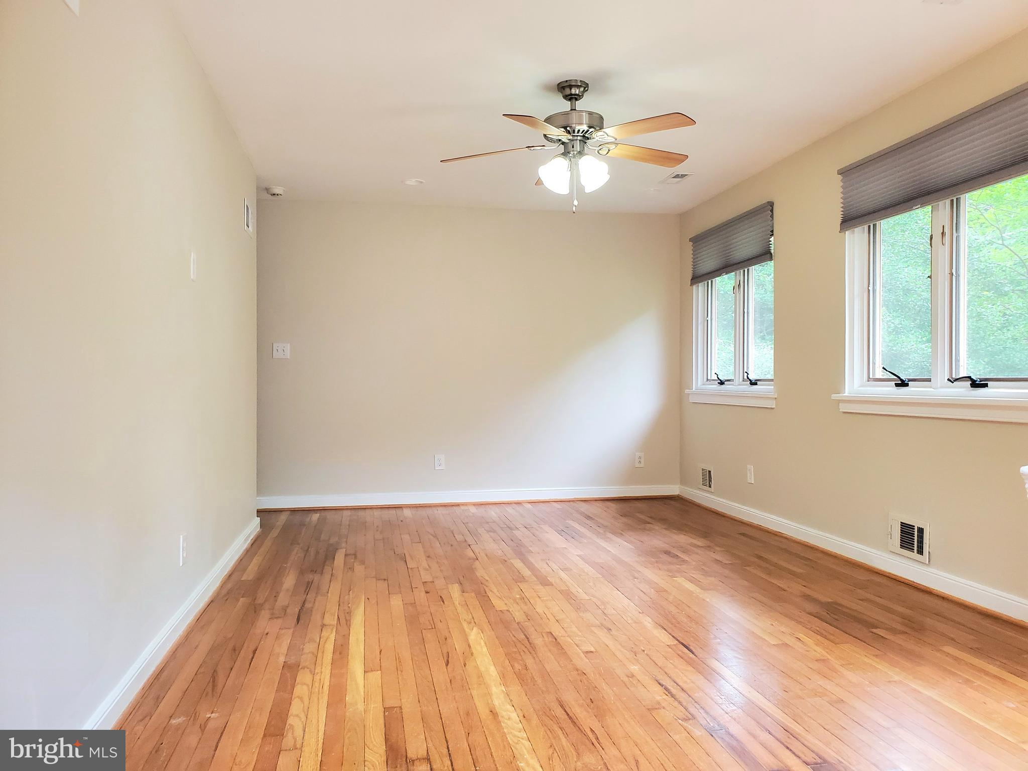 HOLLIN HALL VILLAGE - Residential Lease