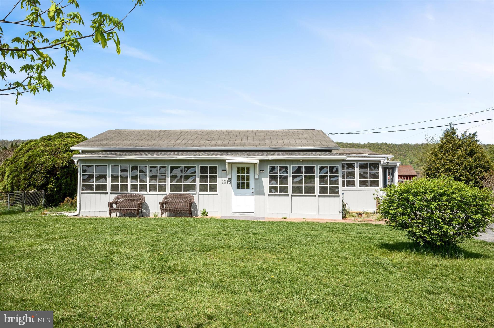 1018 DOMINION ROAD