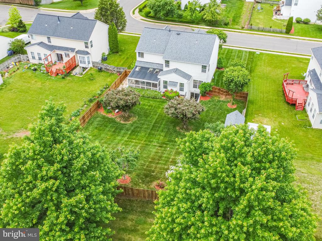 BLOOMS CROSSING - Residential