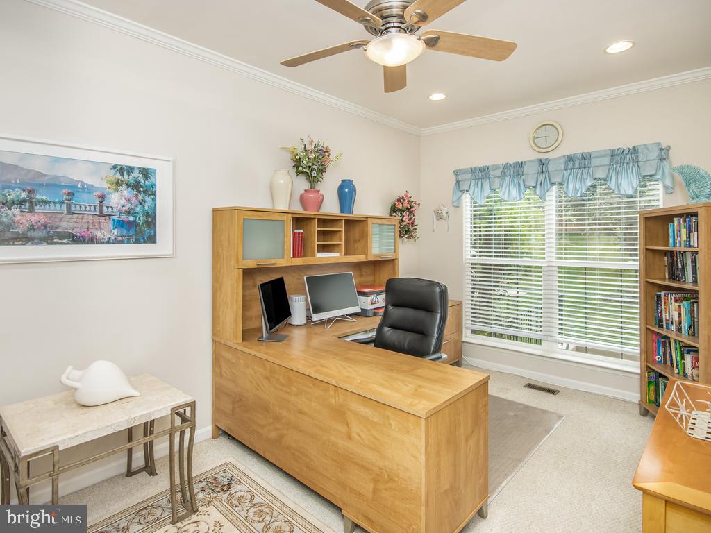 BLOOMS CROSSING - Residential