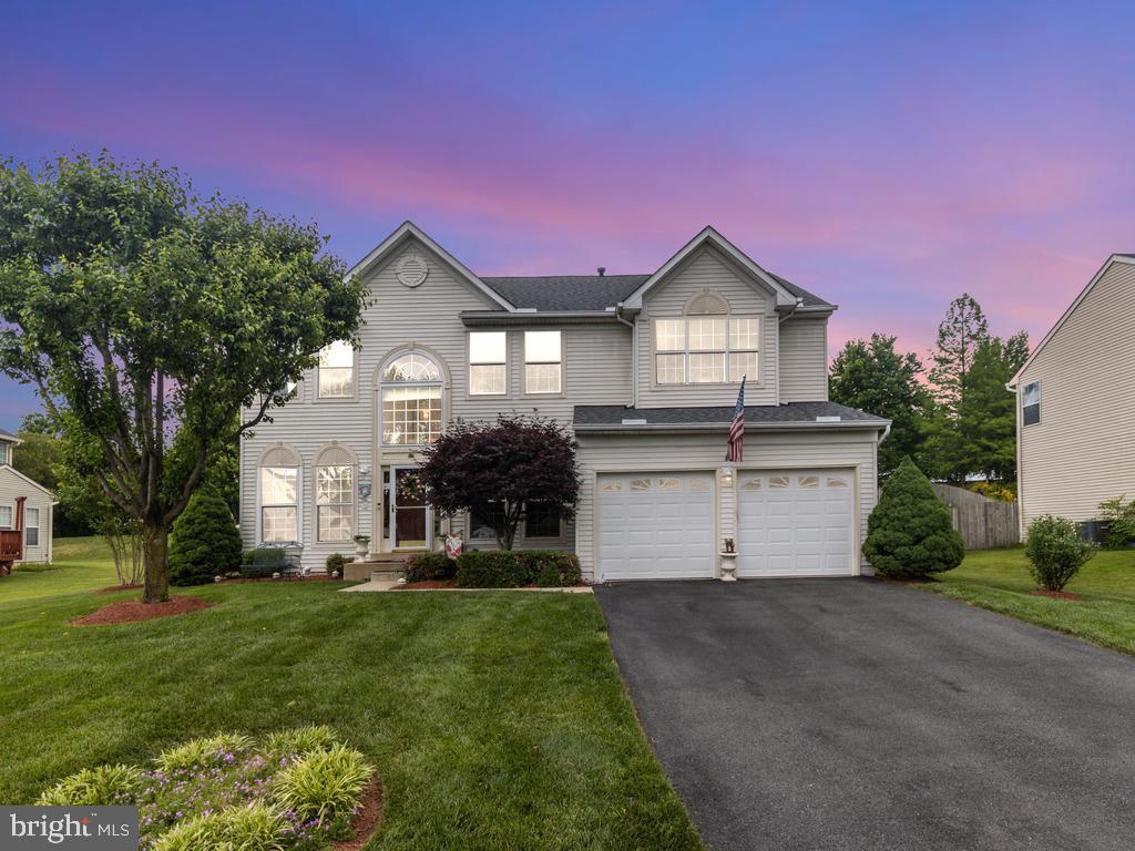 BLOOMS CROSSING - Residential