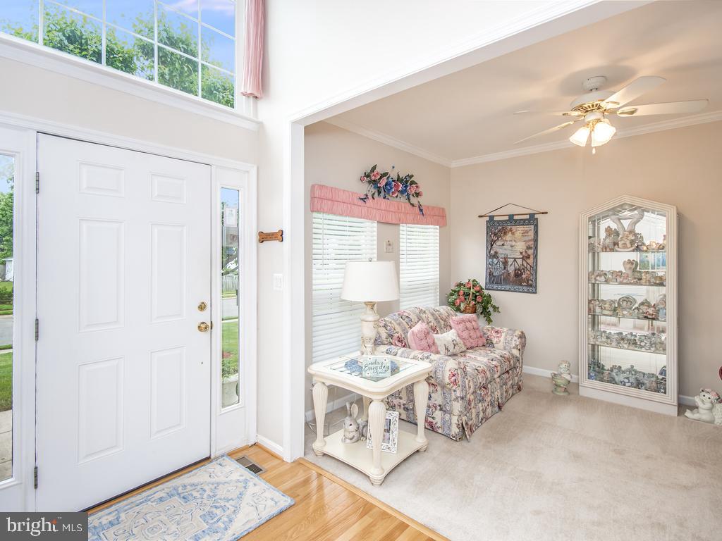 BLOOMS CROSSING - Residential