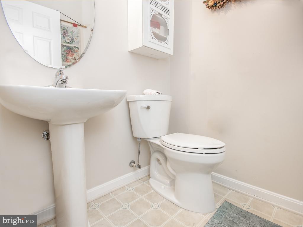 BLOOMS CROSSING - Residential